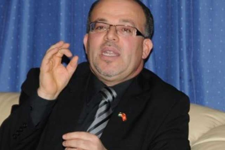 سمير ديلو: 100 قيادي من النهضة يدعون الغنوشي لعدم الترشح مُجددا لرئاسة الحركة