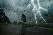 الرصد الجوّي يحذّر من أمطار غزيرة وصواعق رعديّة بهذه المناطق