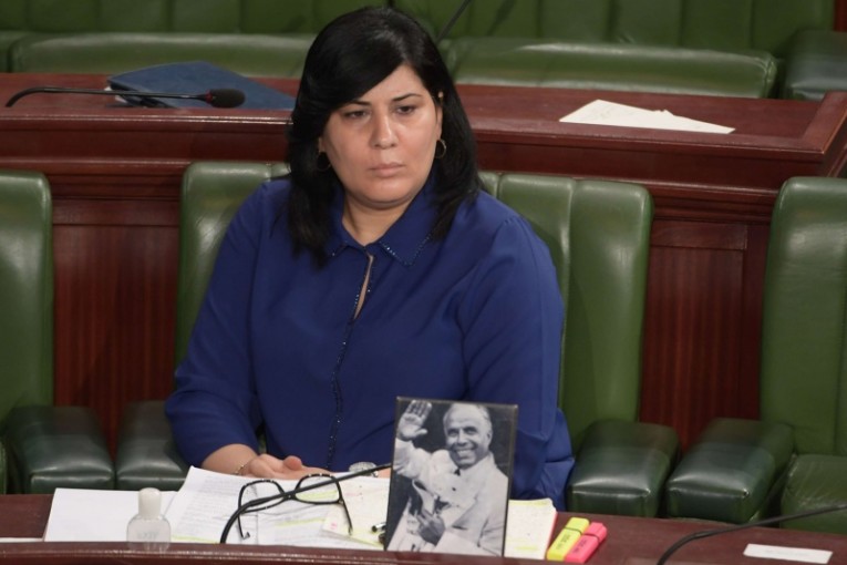 كتلة الدستوري الحر تقاطع جلسة توزيع المسؤوليات وتطعن في قرار مكتب البرلمان الأخير..