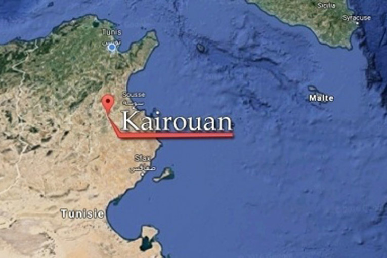 القيروان: ماء “ملوث” بمنطقة حاجب العيون..بين استنكار الأهالي ونفي “الصوناد” في انتظار صدور التحاليل المخبرية