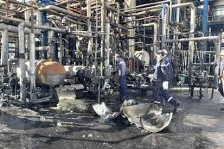 بنزرت: السيطرة على حريق بمصنع تكرير الزيوت