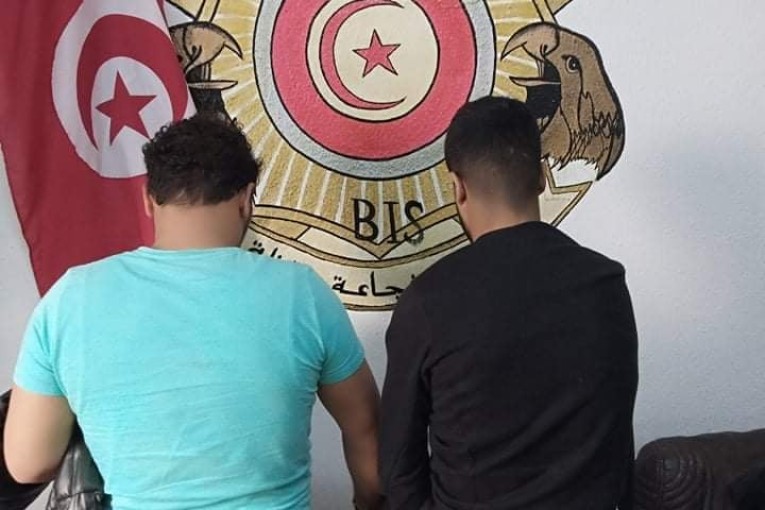 نابل: القبض على مُروّجيْن للمخدرات و حجز ثلاثين قطعة من القنب الهندي