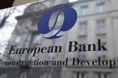 البنك الأوروبي لإعادة الاعمار والتنمية يوقع اتفاقية تقاسم مخاطر مع التجاري بنك تونس