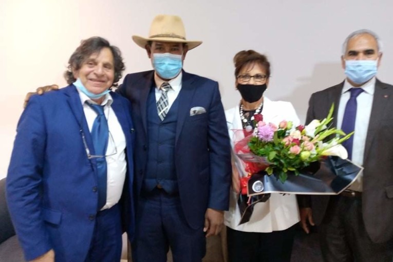 تكريم ابن قابس ورجل الأعمال محمد العياشي العجرودي