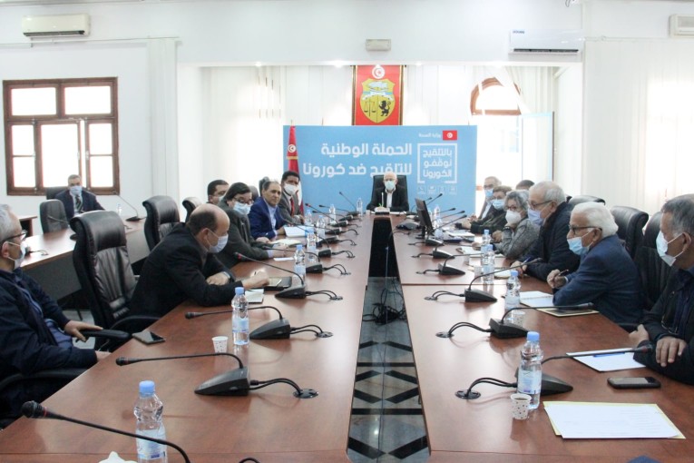 الإجتماع الأول للجنة العلمية لمكافحة فيروس كورونا المستجد في تركيبتها الجديدة يبحث الإجراءات الوقائية للحد من إنتشار السلالة البريطانية