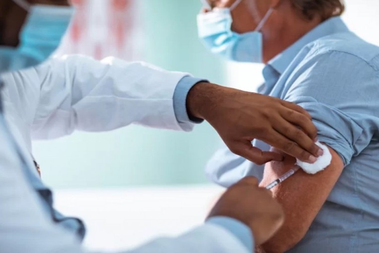 بنزرت-كورونا: 353 اطارا طبيا وشبه طبي تلقوا التلقيح خلال الاسبوع الاول من الحملة