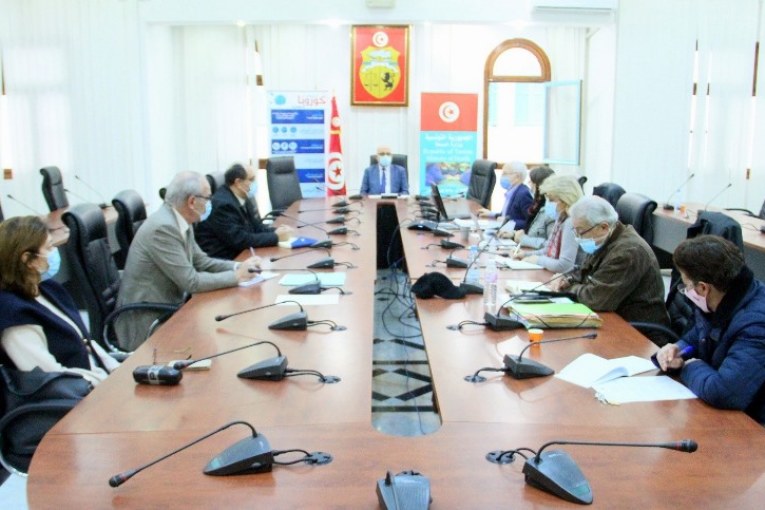 تغيير تركيبة اللجنة العلمية لمكافحة كورونا يأتي تكريسا لاستقلالية اللجنة عن الوزارة وترسيخا لمهمتها الاستشارية والتقييميّة