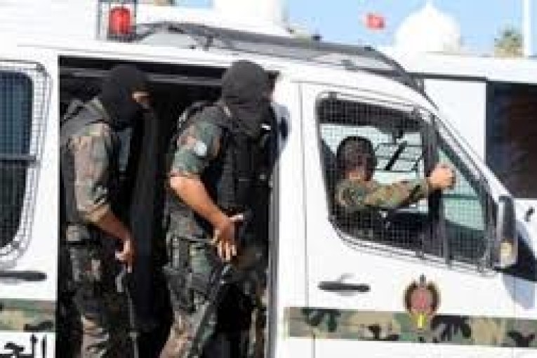 سليانة: إلقاء القبض بالروحية على عنصر تكفيري مفتش عنه لفائدة مصالح أمنية بالجهة