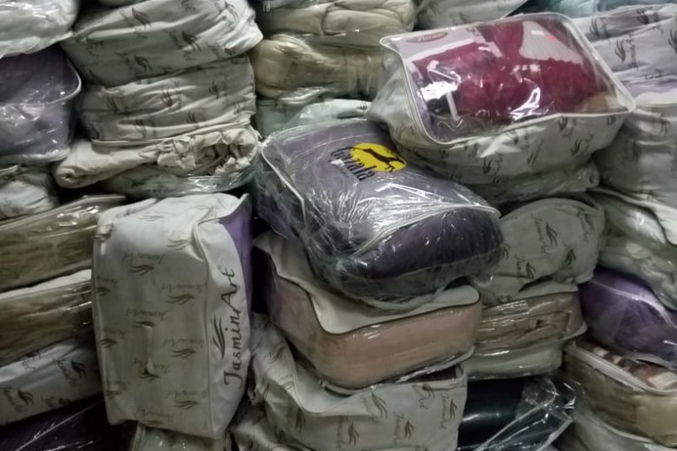 مصالح الحرس الديواني تحجز خلال عمليات منفصلة كميات من الملابس والسجائر المهربة بقيمة 300 الف دينار