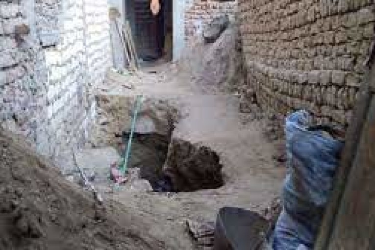 القصرين:القبض على 05 أشخاص بصدد التنقيب عن الآثار