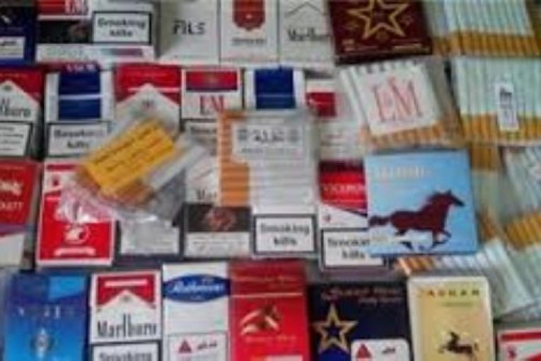 أريانة: حجز 1020علبة سجائر محلية وأجنبية بحي التضامن