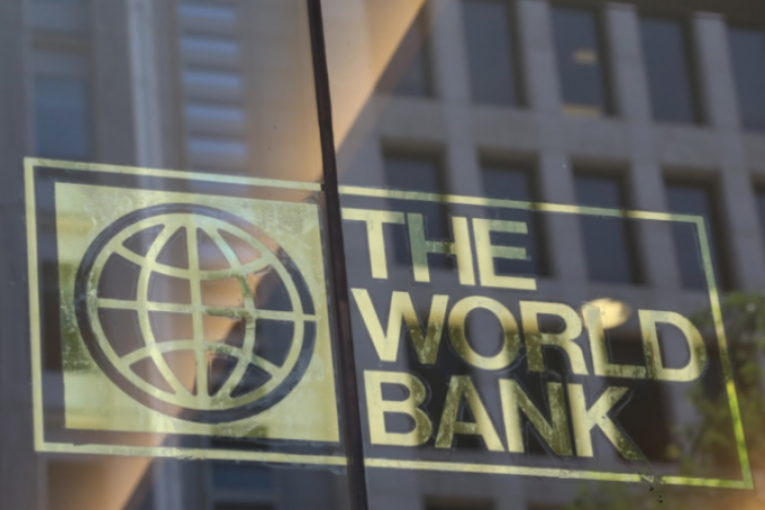 البنك الدولي يصادق على منح تونس قرضا بقيمة 300 مليون دولار لتقديم مساعدات ظرفية للفئات الفقيرة