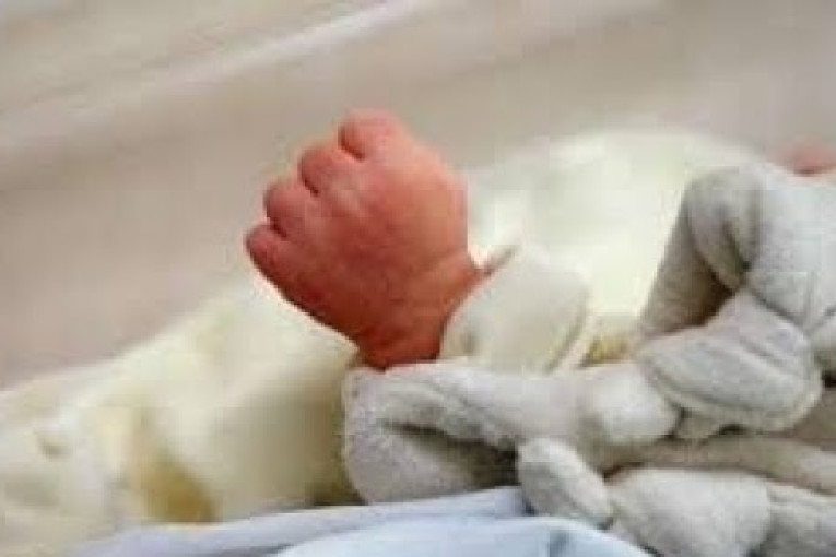 نابل: العثور على رضيع أمام جامع