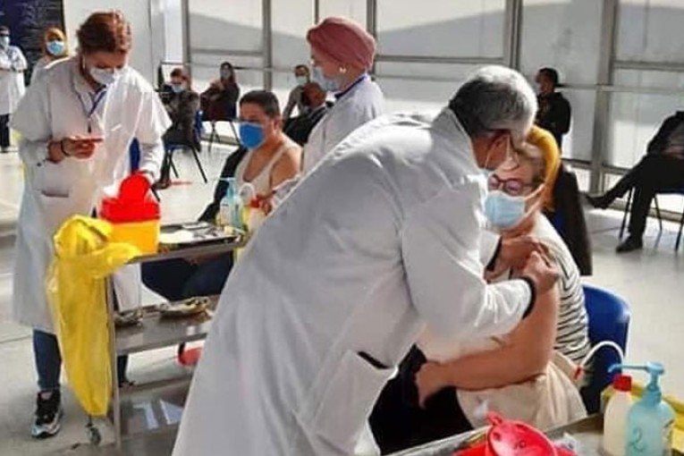 تلقيح كورونا متوفّر في الصيدليات خلال الفترة القادمة