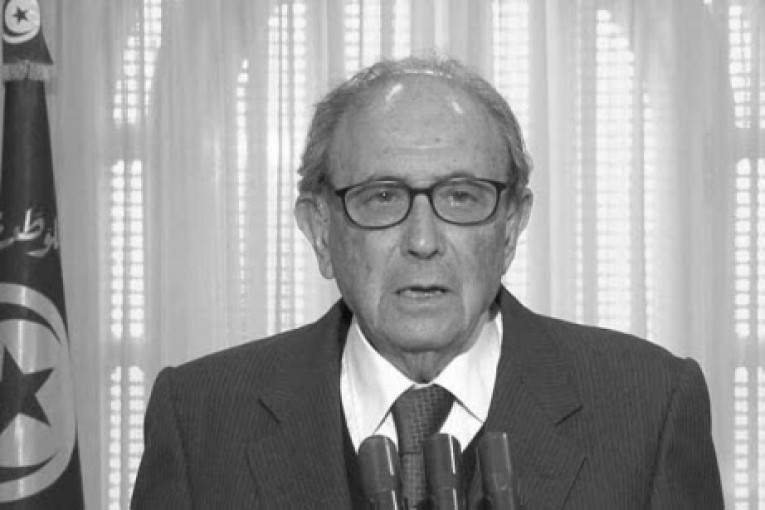 المناضل الوطني احمد المستيري في ذمة الله