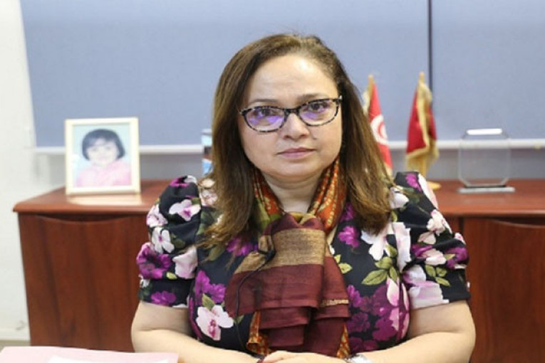 نصاف بن علية: الوضع الوبائي بالقصرين وبولايات أخرى منها القيروان وسيدي بوزيد وباجة وسليانة والكاف وجندوبة خطير جدا ويتطلب اتخاذ إجراءات مشددة