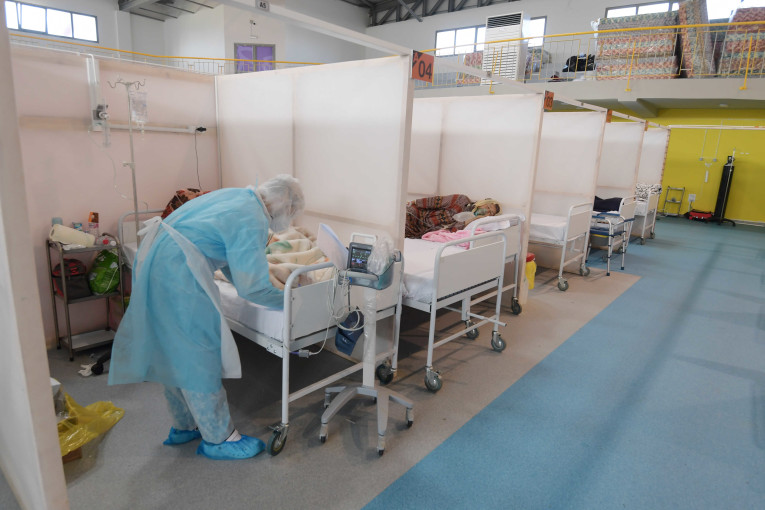 مدير مستشفى الرابطة:غرفة الموتى بالمستشفى فاقت طاقة استيعابها وسيتم تدعيمها بشاحنة مبردة لحفظ الجثث