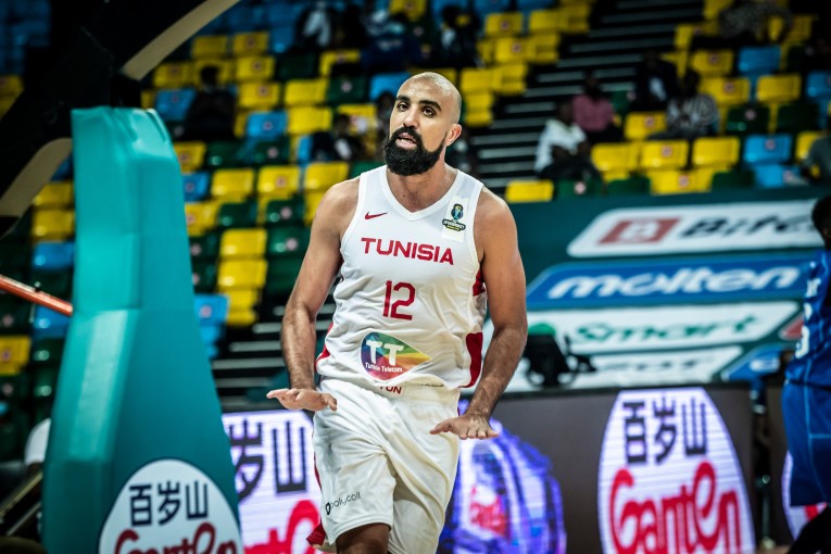 المنتخب التونسي لكرة السلة يتاهل الى الدور النهائي للافروباسكيت