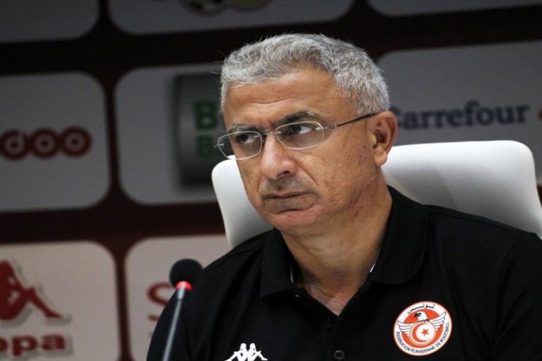 وديع الجري يجدد ثقته في المدرب منذر الكبير