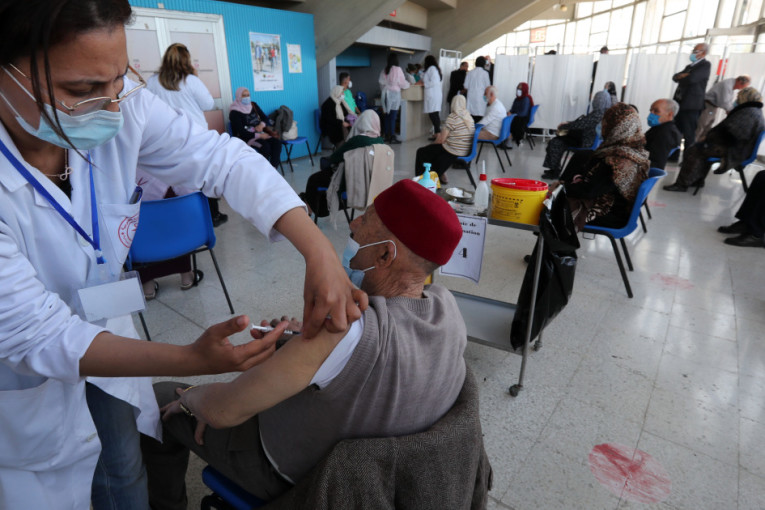 اليوم: مراكز التلقيح تغلق أبوابها عند الساعة الثالثة بعد الظهر