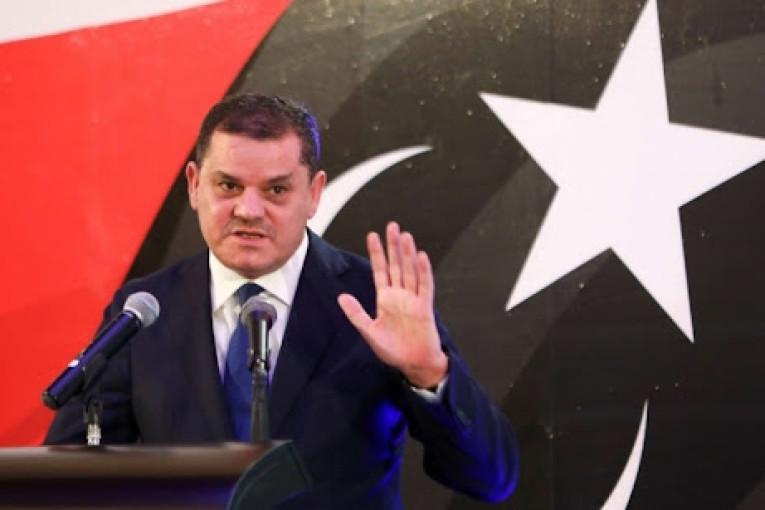 وصول رئيس حكومة الوحدة الوطنية الليبية إلى تونس