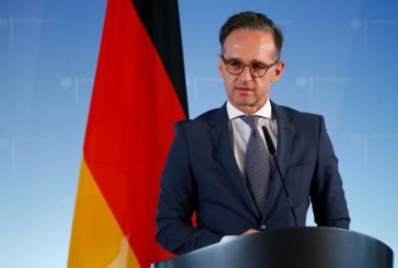 وزير خارجية ألمانيا يصل ليبيا لإعادة فتح سفارة بلاده في طرابلس