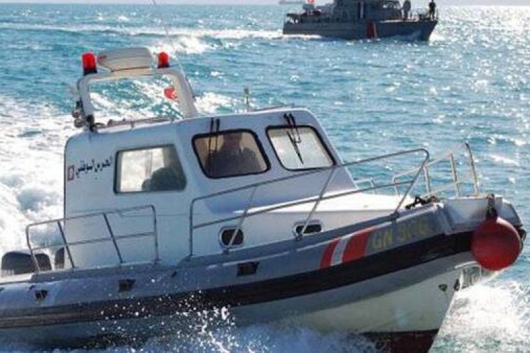 احباط عملية هجرة غير نظامية لاكثر من 100 شخص من جنسيات افريقية مختلفة في صفاقس