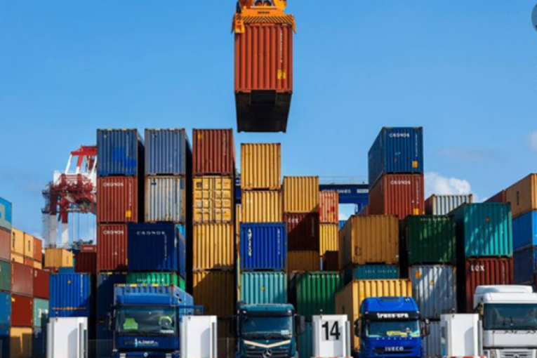 حجم الصادرات يتطور بنسبة 3ر7 بالمائة واستقرار حجم الواردات بنسبة 2ر0 بالمائة خلال شهر أوت 2021
