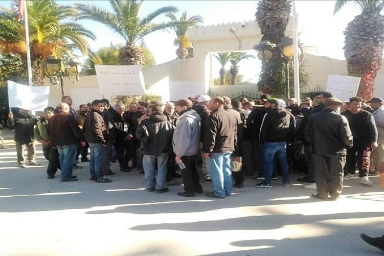 جندوبة : مسيرة مساندة لقرارات الرئيس قيس سعيد ومطالبته بمحاسبة الفاسدين