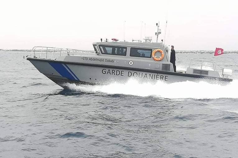 مصالح الفرقة البحرية للديوانة بسوسة تحبط محاولة تهريب سفينة جانحة