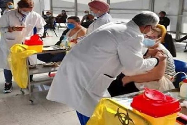 وزارة الصحة: تطعيم أكثر من 174 ألف شخص باللقاح المضاد لكورونا في اليوم السابع للتلقيح المكثف