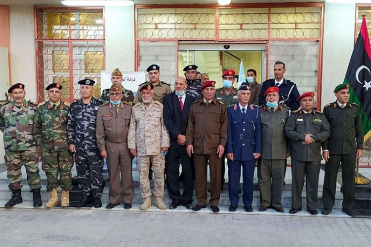 اللّجنة العسكرية اللّيبية تبحث في تونس تنفيذ إتفاق إخراج المقاتلين الأجانب
