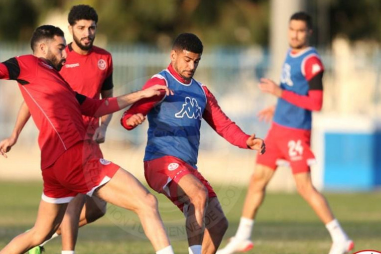 كاس العرب2021:التحاق جاسر الخميري ومعتز الزمزمي بالمنتخب الوطني في الدوحة