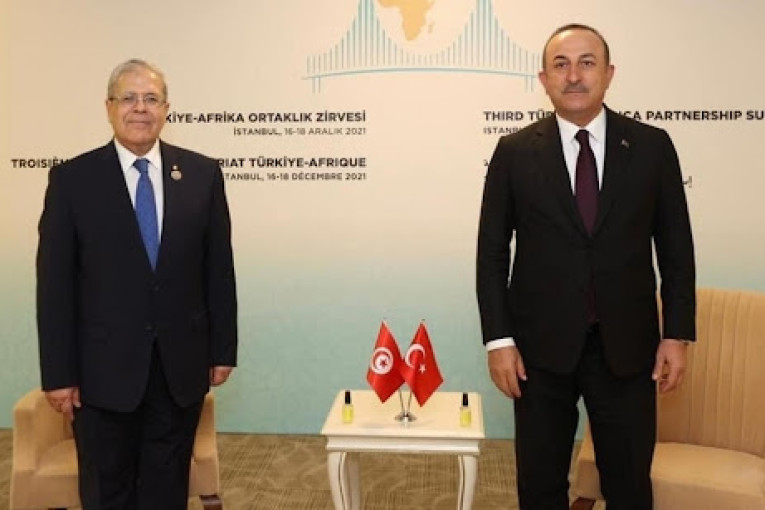وزير الخارجية التركي يؤكد دعم بلاده لما يتخده رئيس الجمهورية من اجراءات تحفظ استقرار تونس