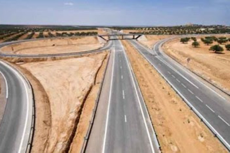 فتح الجزء الرابط بين محول قابس ومحول المدو بقابس الجنوبية امام حركة الجولان