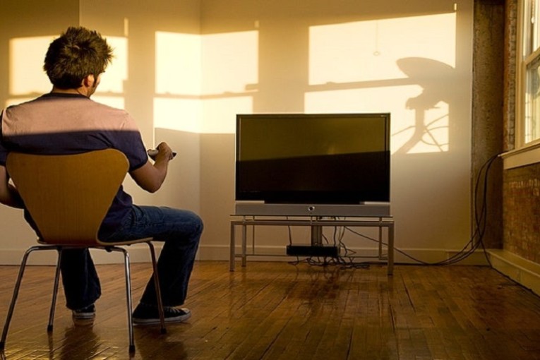 اللّجنة العلميّة تقترح تقليص فترة الحجر الصحّي الخاصّة بالتلاميذ