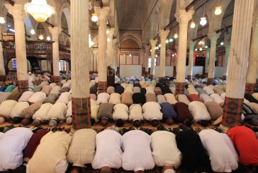 تعليق صلاة الجُمعة غدا والأسبوع المقبل