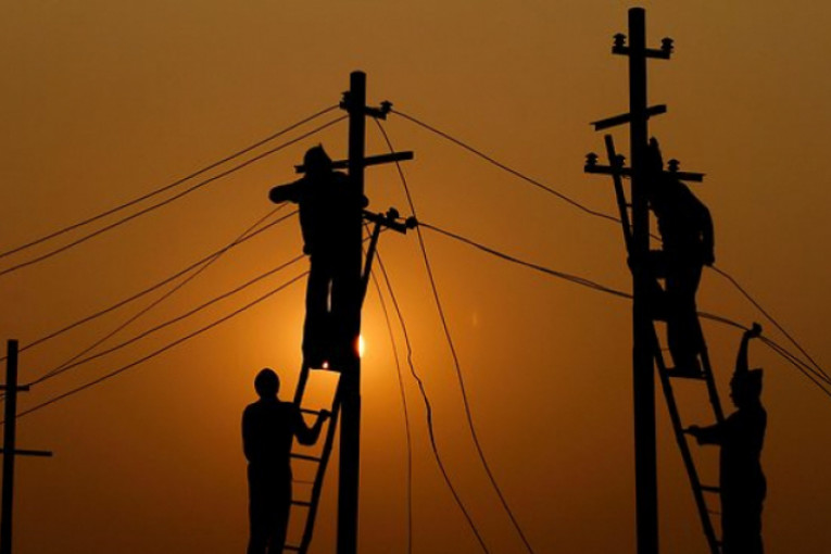 جامعة الكهرباء والغاز تُهدّد بتنفيذ إضراب