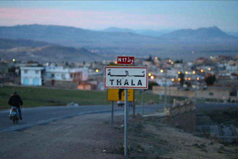 تالة: إيقاف مدير معمل الجير إثر وفاة شاب رحيا داخل آلة