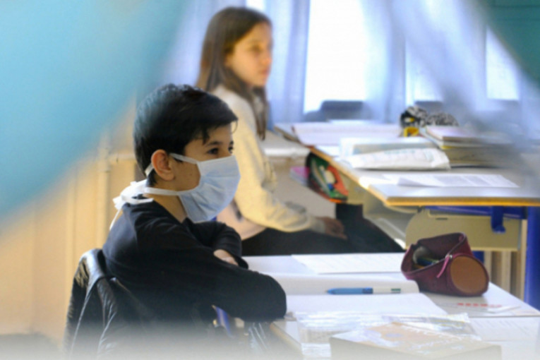 توزر: دعوة إلى تقديم العطلة المدرسية بأسبوعين‎‎