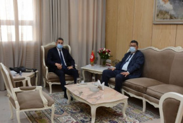 وزير الداخلية وعميد المحامين يتباحثان قرارات الإقامة الجبرية