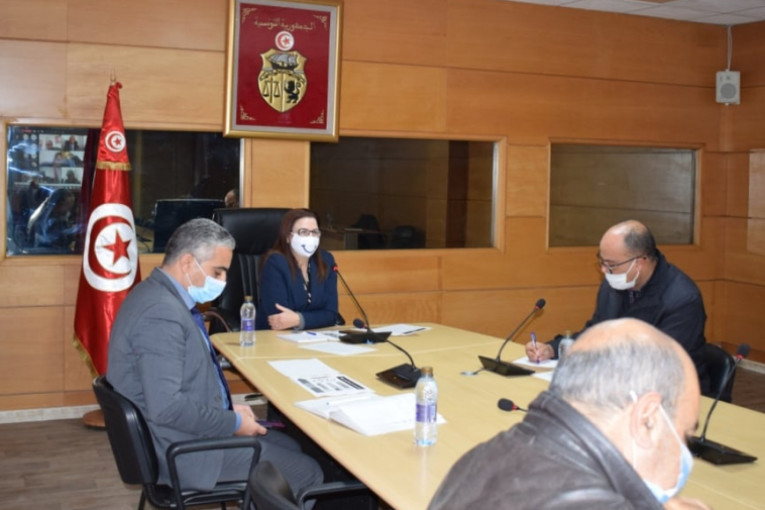 وزارة التجارة تبحث آليات التّحكم في الأسعار خلال الفترة المقبلة