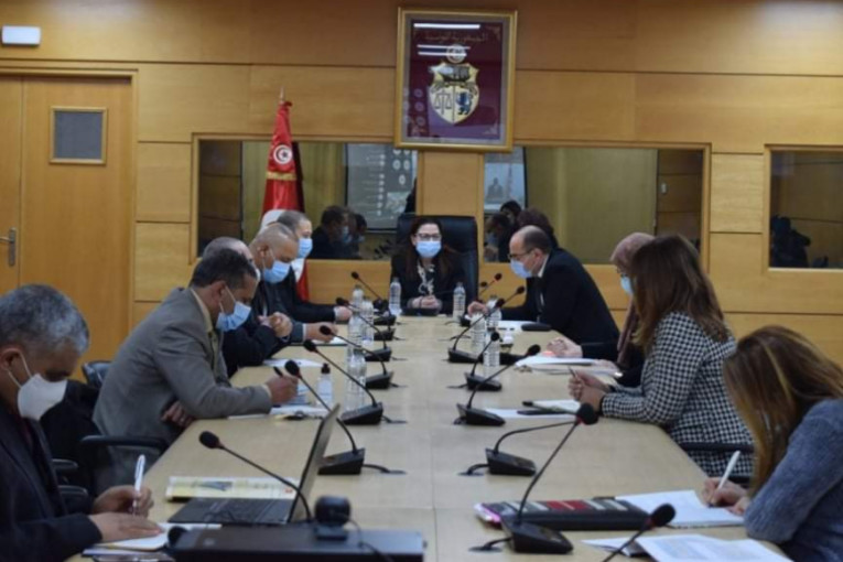 جعل المنطقة الحرة ببنقردان نموذجا رائدا.. محور اجتماع بوزارة التجارة