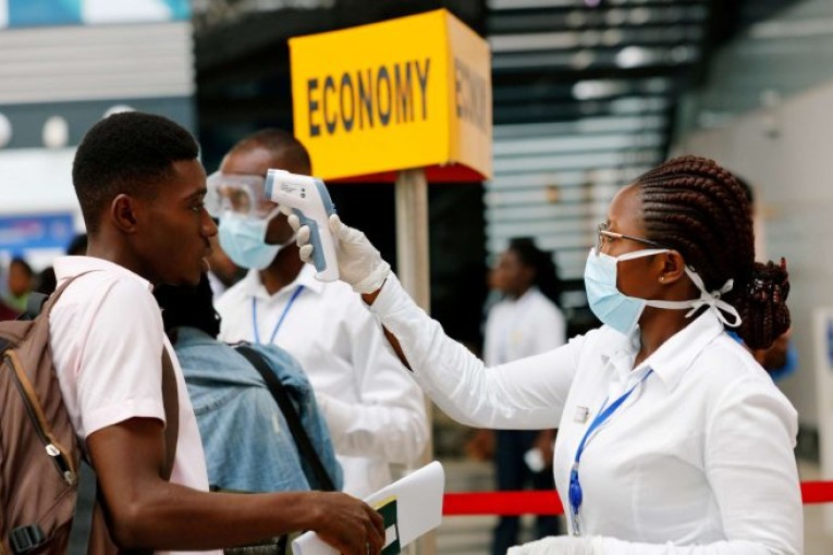 أكثر من 10 ملايين إصابة بكورونا في قارة إفريقيا