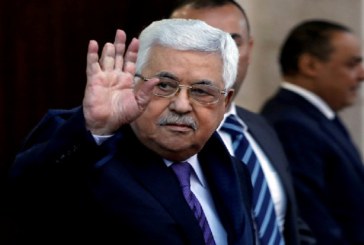 الرئيس الفلسطيني يصل شرم الشيخ للمشاركة ”منتدى شباب العالم”