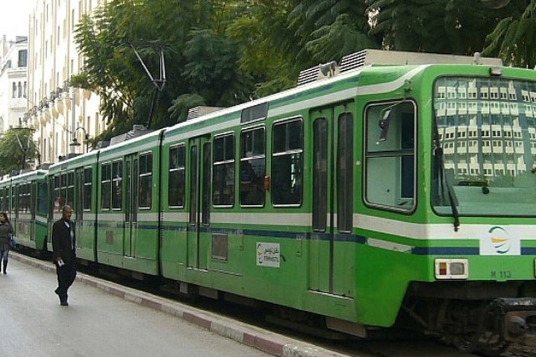 تعرض 3 ركاب لعملية طعن  في مترو عدد 6 بالعاصمة