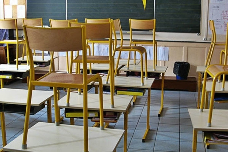 نابل : اقتراح غلق مؤسسات تربوية بعد ارتفاع مجموع الحالات النشطة بكورونا بالوسط المدرسي