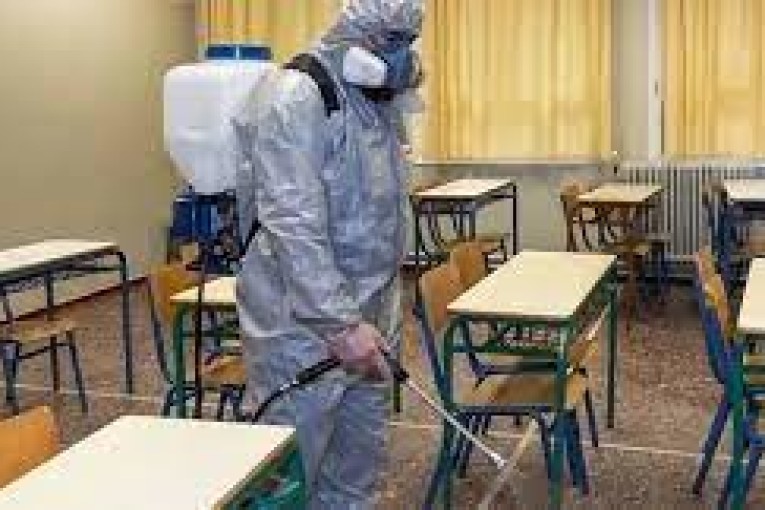 المنستير: غلق معهدين و3 إعداديات بسبب كورونا