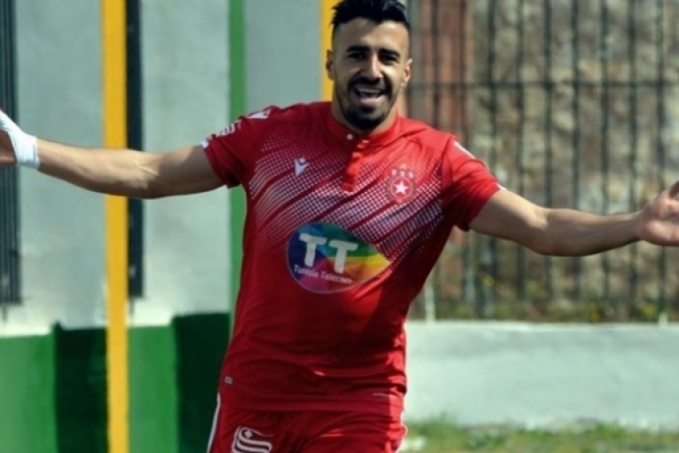 النادي الافريقي يؤكد رسميا تعاقده مع المهاجم الجزائري رضوان زردوم الى غاية 2024