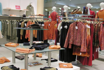 رئيس غرفة الملابس الجاهزة: موسم ‘الصولد 2022′ كـارثي وسيتم التقليص في مدته بداية من الصيف المقبل